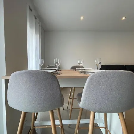 Apartment - 1min Santuario