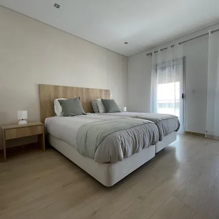 - 1min Santuario Apartment